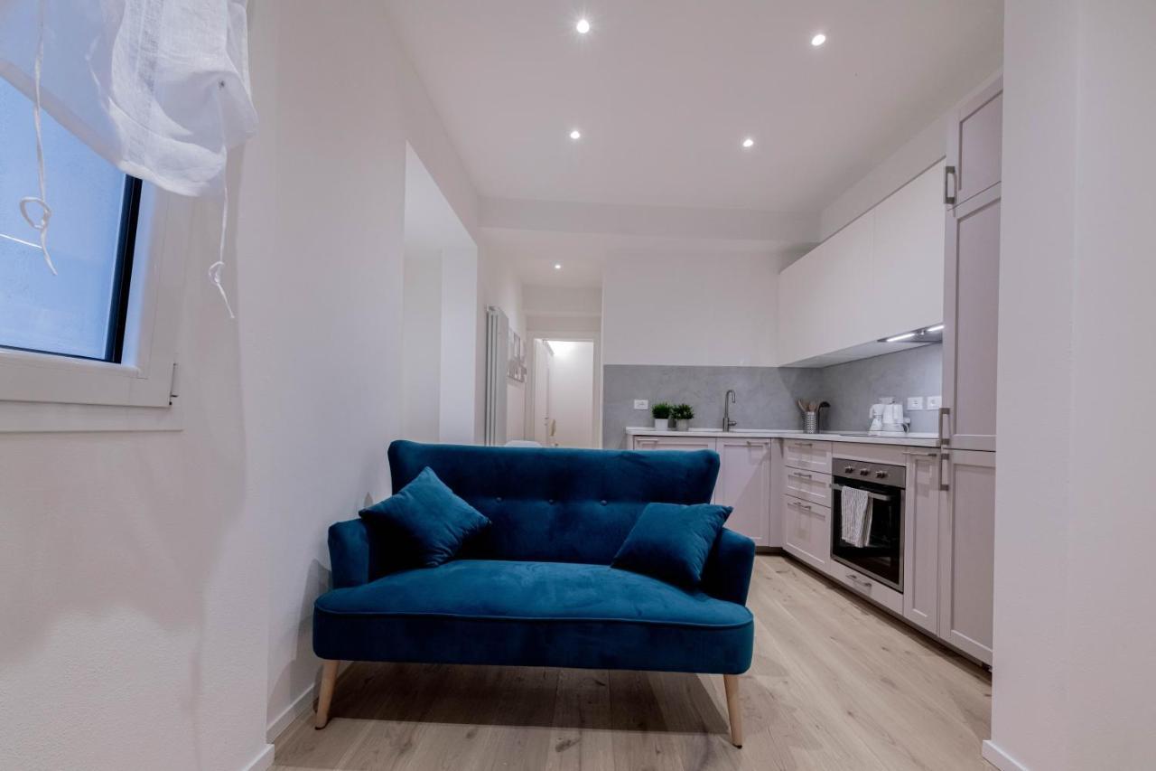 Realkasa Azeglio 60 Apartment Bologna Bagian luar foto